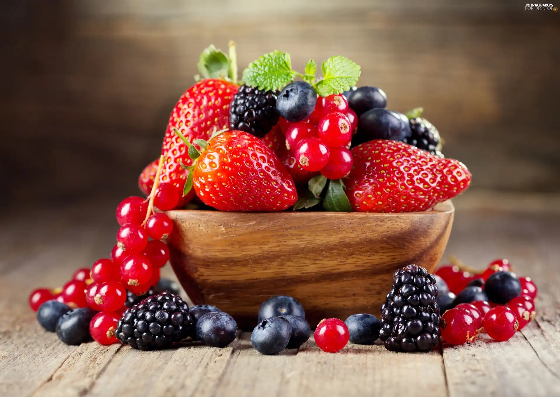 blackberries, currants, Fruits, strawberries, dish