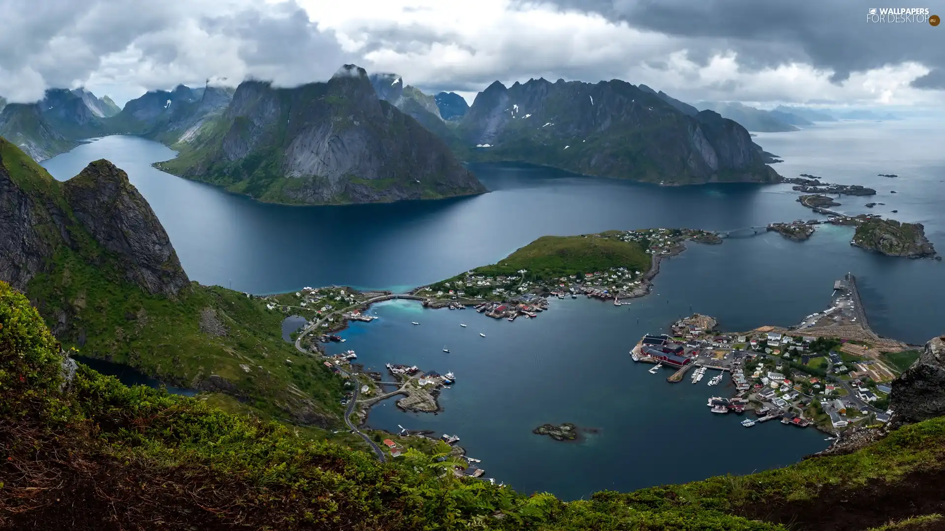 Lofoten, Mountains, Villages, North Sea, Norway, Houses, clouds