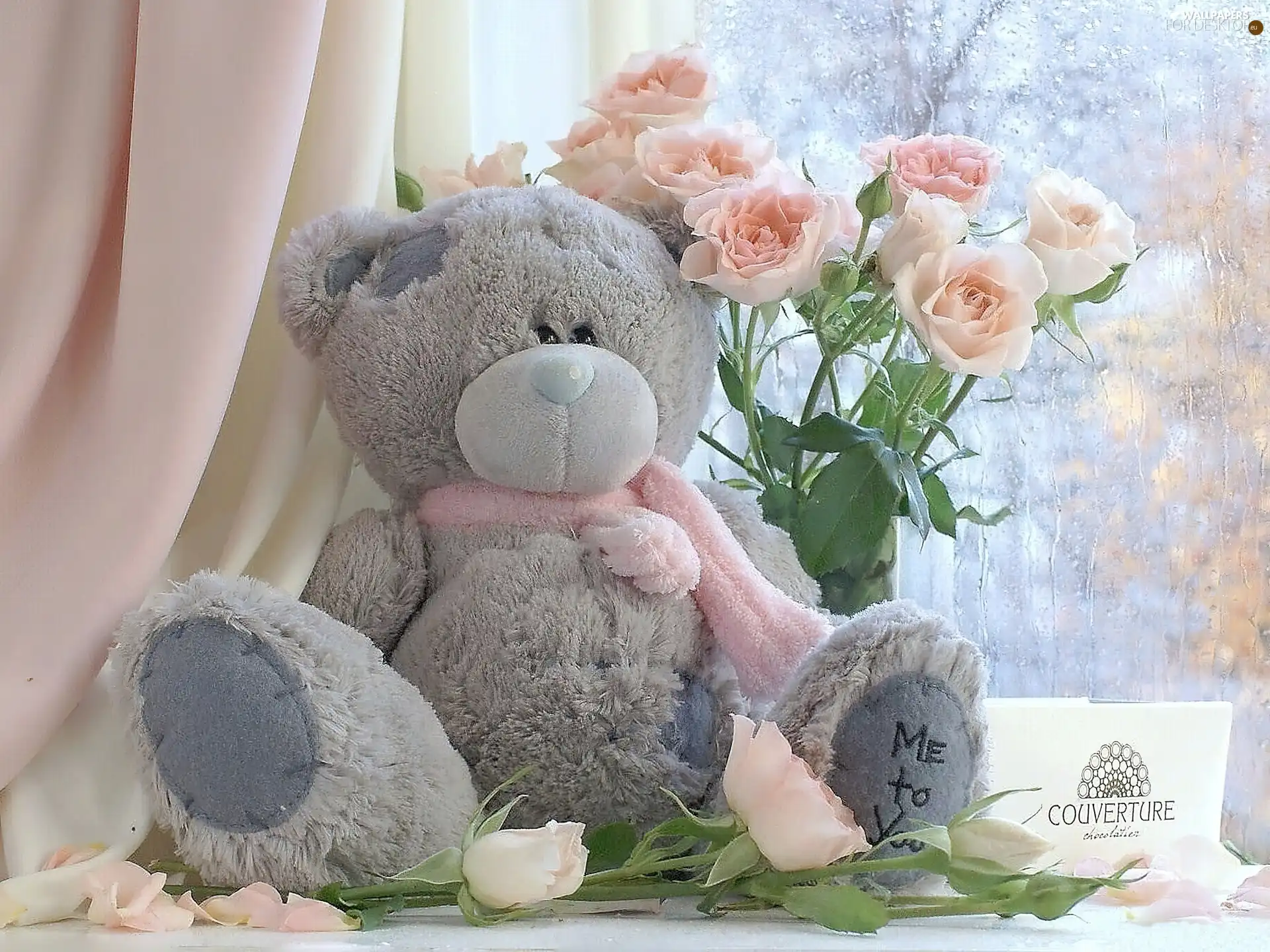 Plush, Chocolates, Flowers, teddy bear
