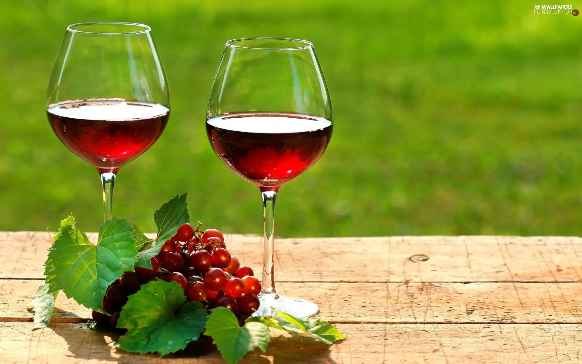 Grapes, glasses, Wine