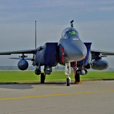 F-15E Strike Eagle, airport