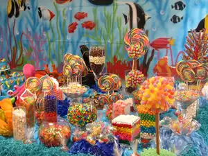 Drops, exhibition, colors, lollipops