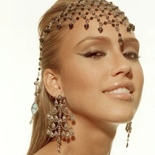 Jessica Alba, headdress, jewellery, ear-ring