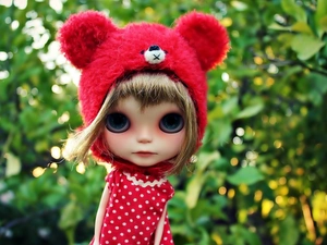 Bonnet, doll, red hot