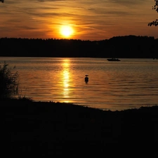 Lake Charzykowskie, west, sun
