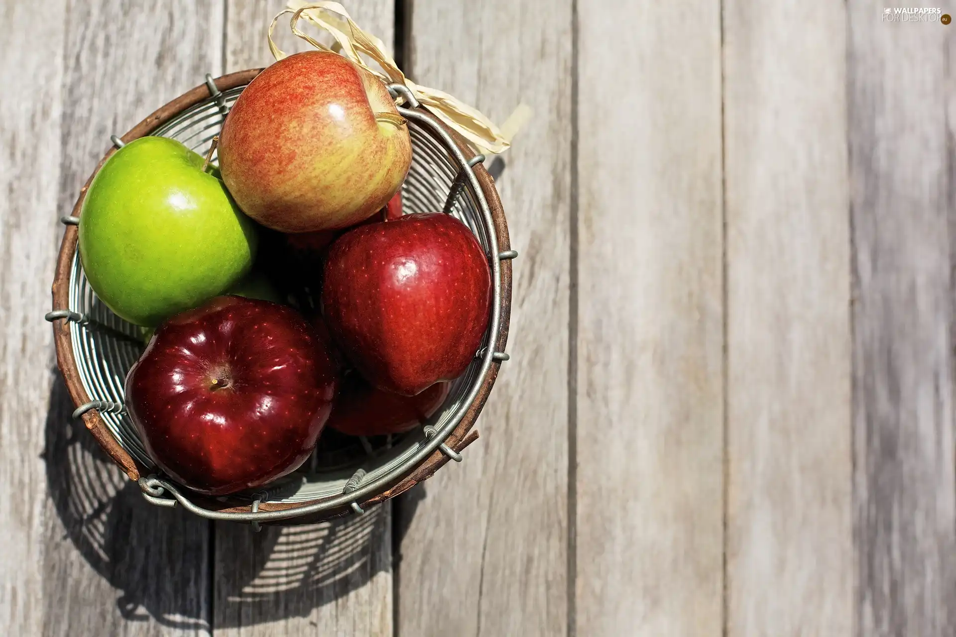 basket, apples