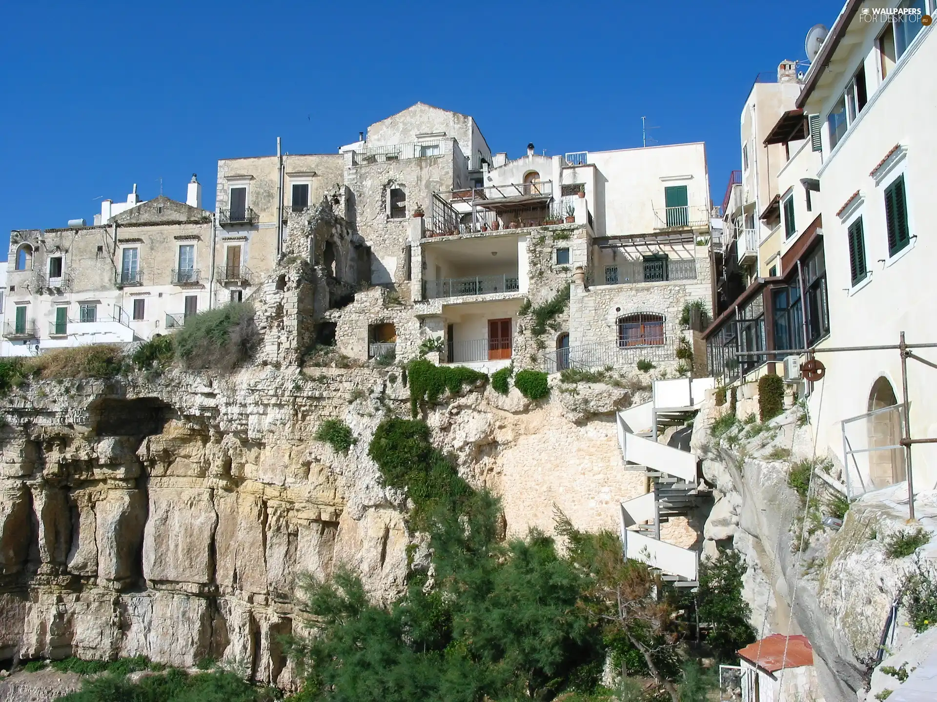 Vieste, architecture