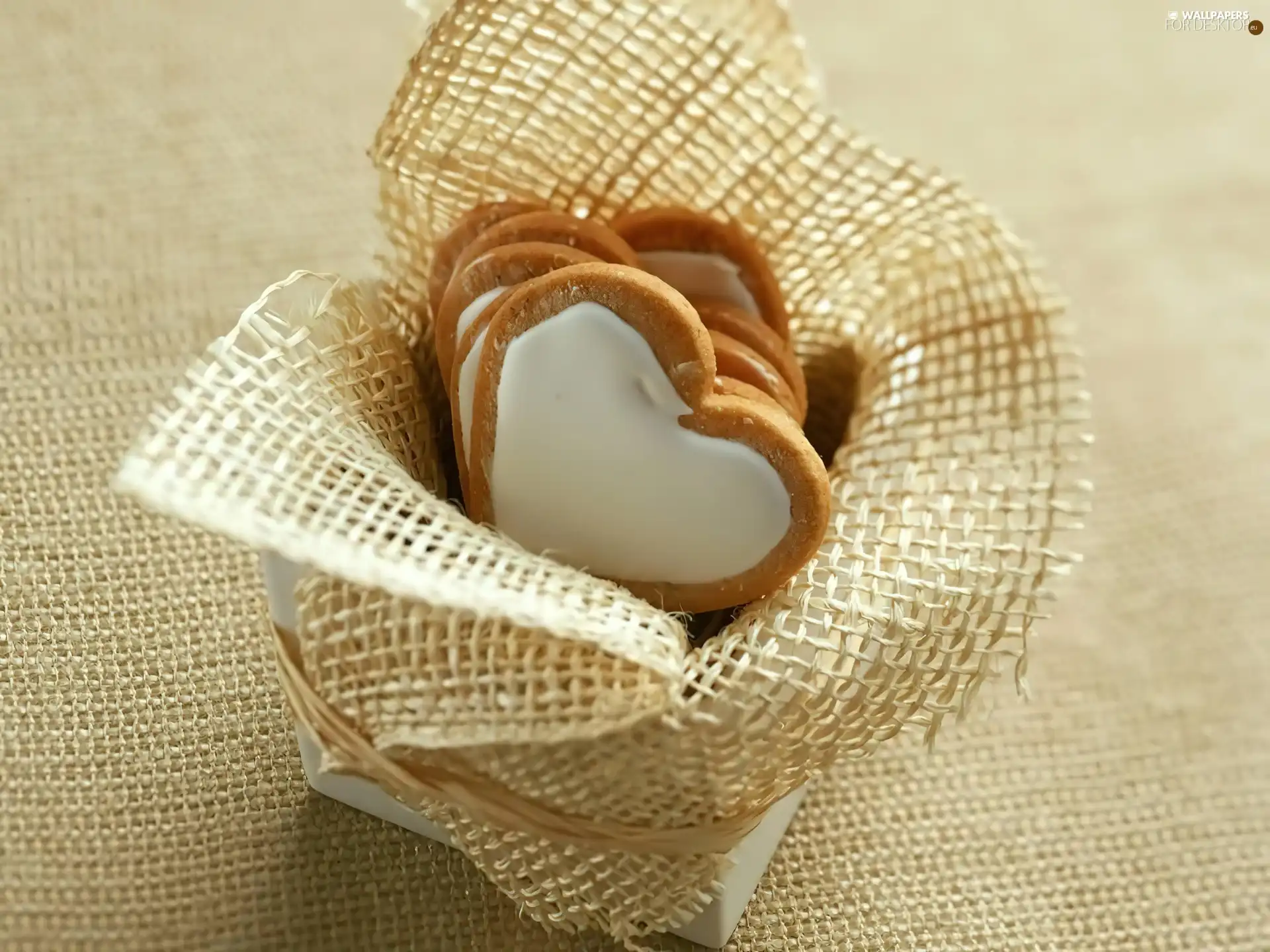 basket, Gingerbread, hearts