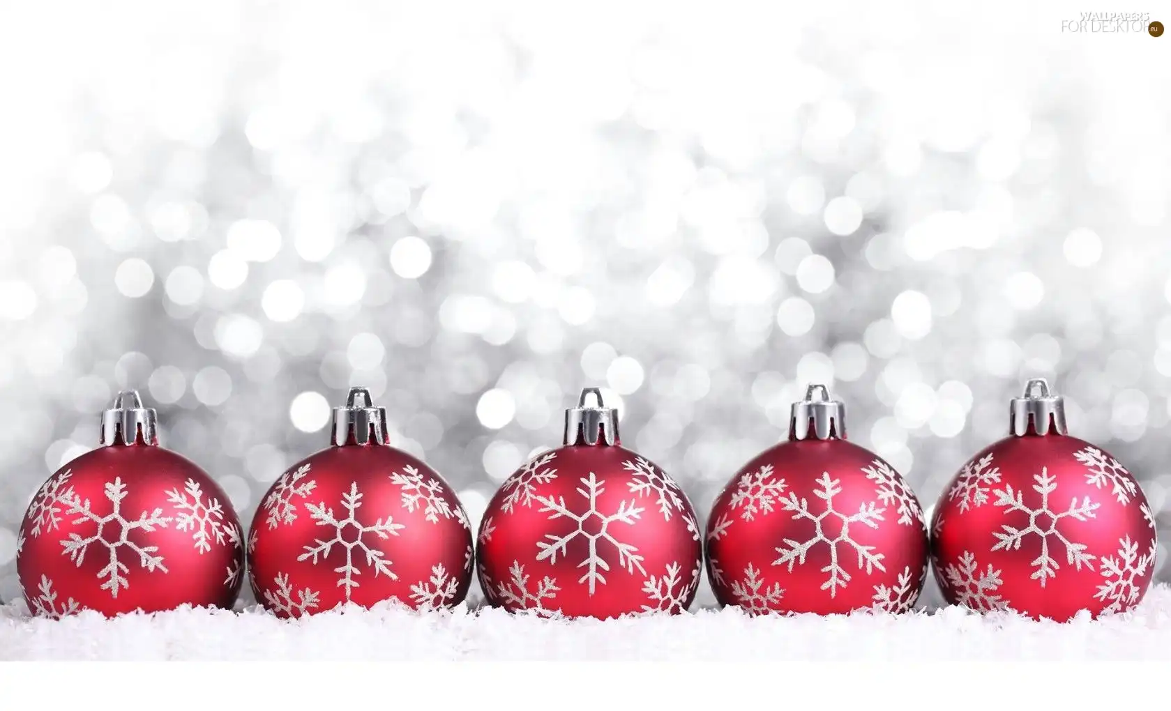 Red, baubles