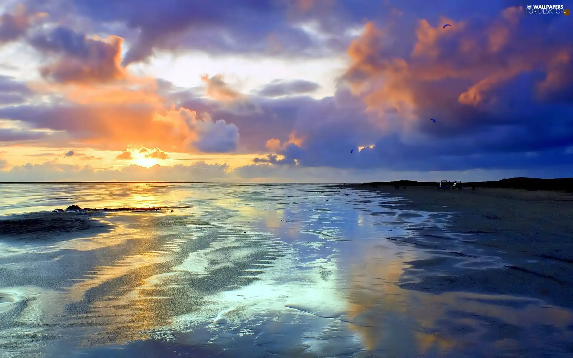 Beaches, color, clouds