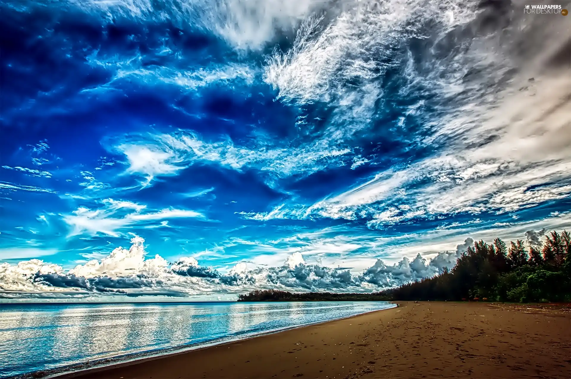 Beaches, sea, Sky