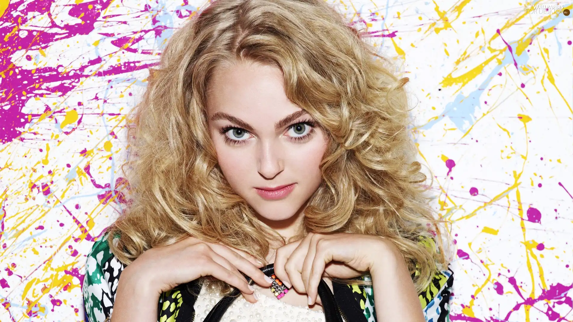 The look, Anna Sophia Robb, Blonde