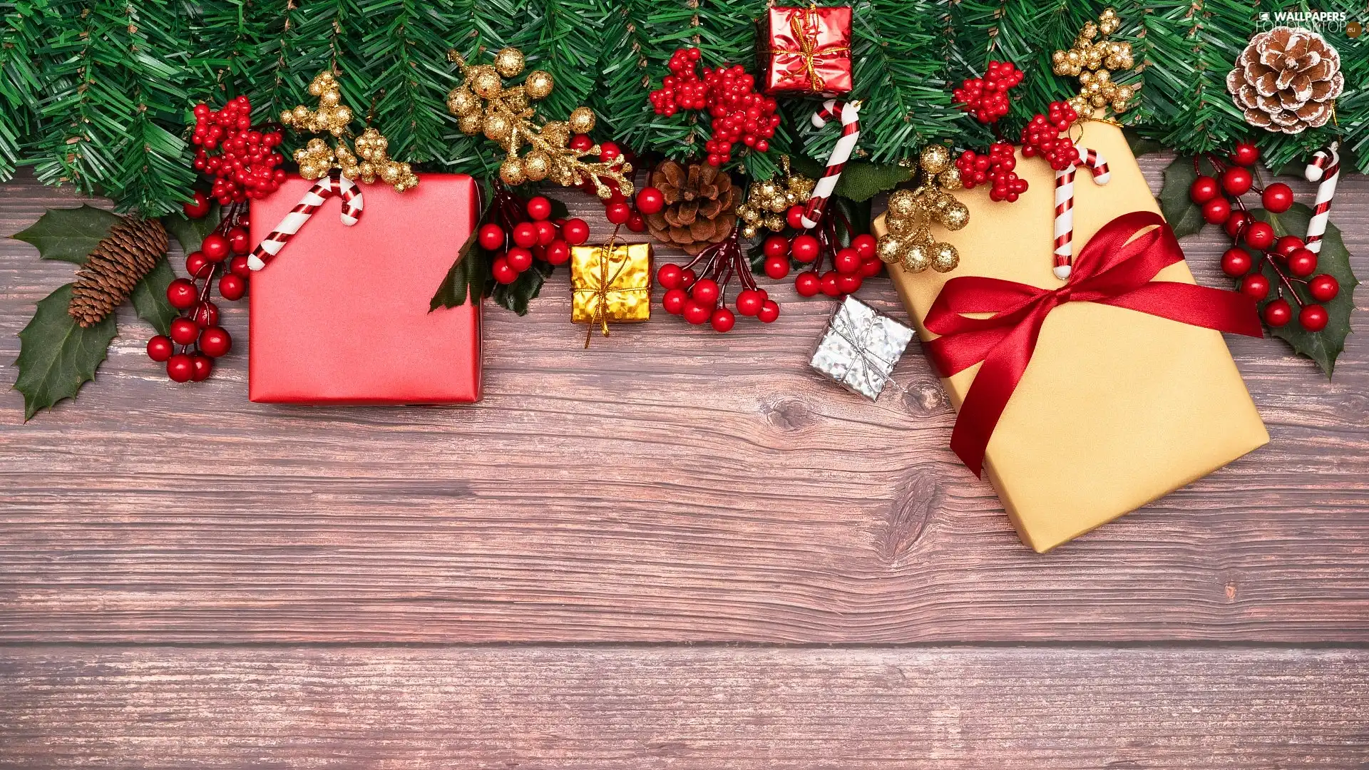 Twigs, Christmas, blueberries, boarding, cones, gifts