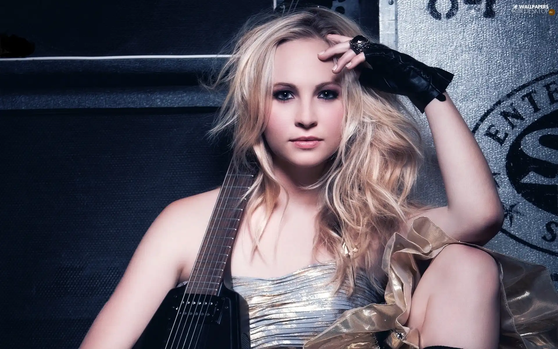 Guitar, Blonde, Candice Accola