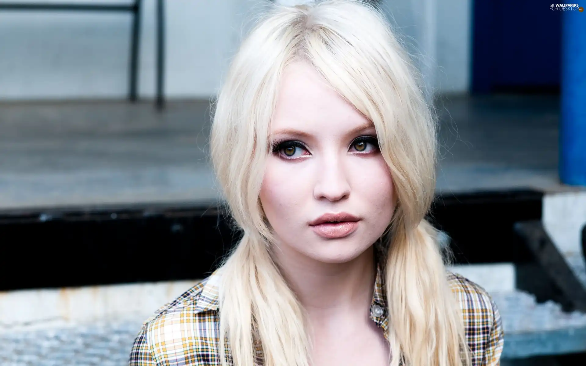 ##, checkered, Blonde, tunic, Emily Browning