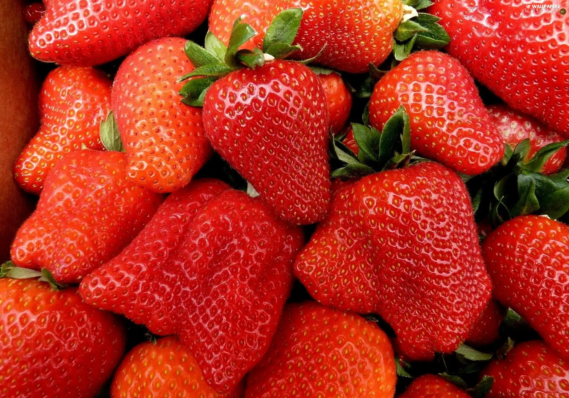 robust, Strawberries cherries