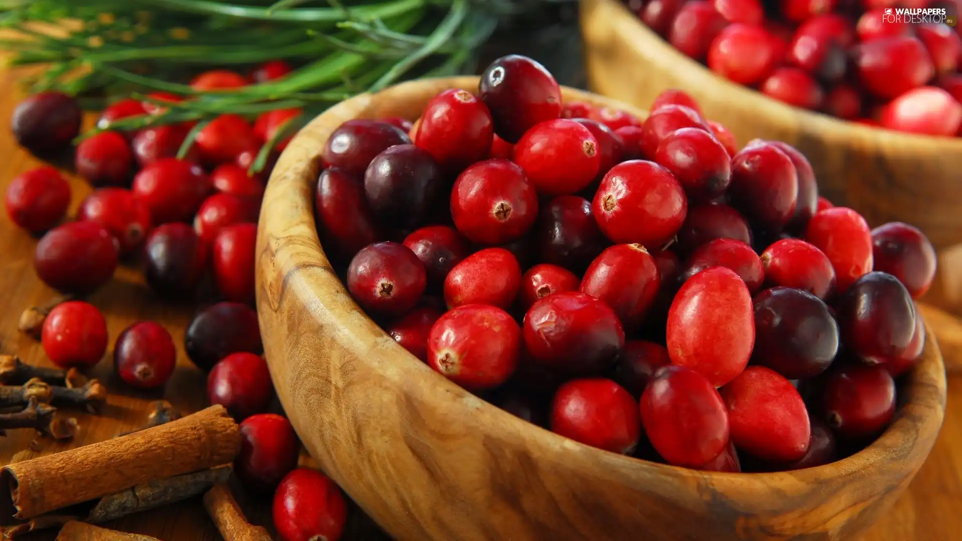 cranberry, wooden, Bowls