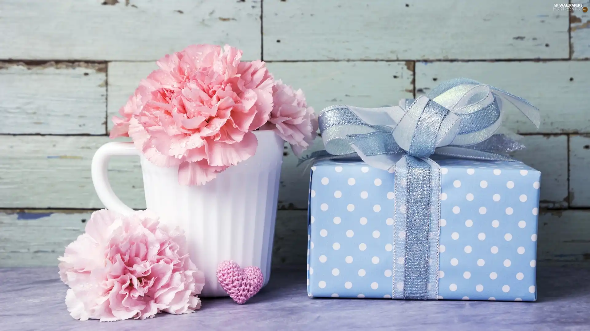 Heart, Present, cloves, Cup, Colourfull Flowers