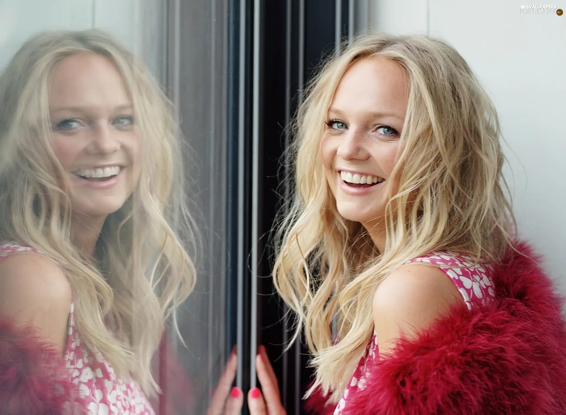 Emma Bunton, Mirror