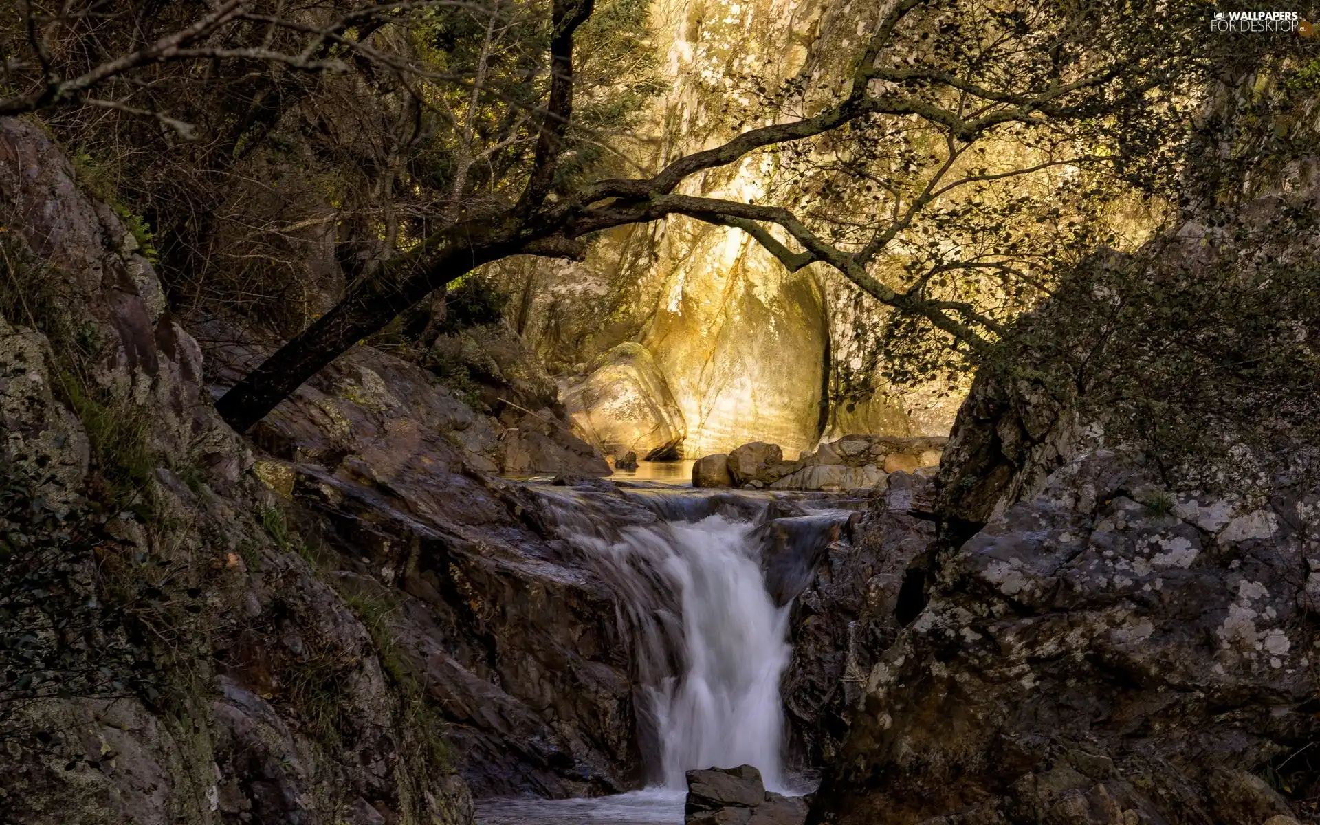 rocks, waterfall, forest, Przebijające, luminosity, autumn, sun, flash, ligh