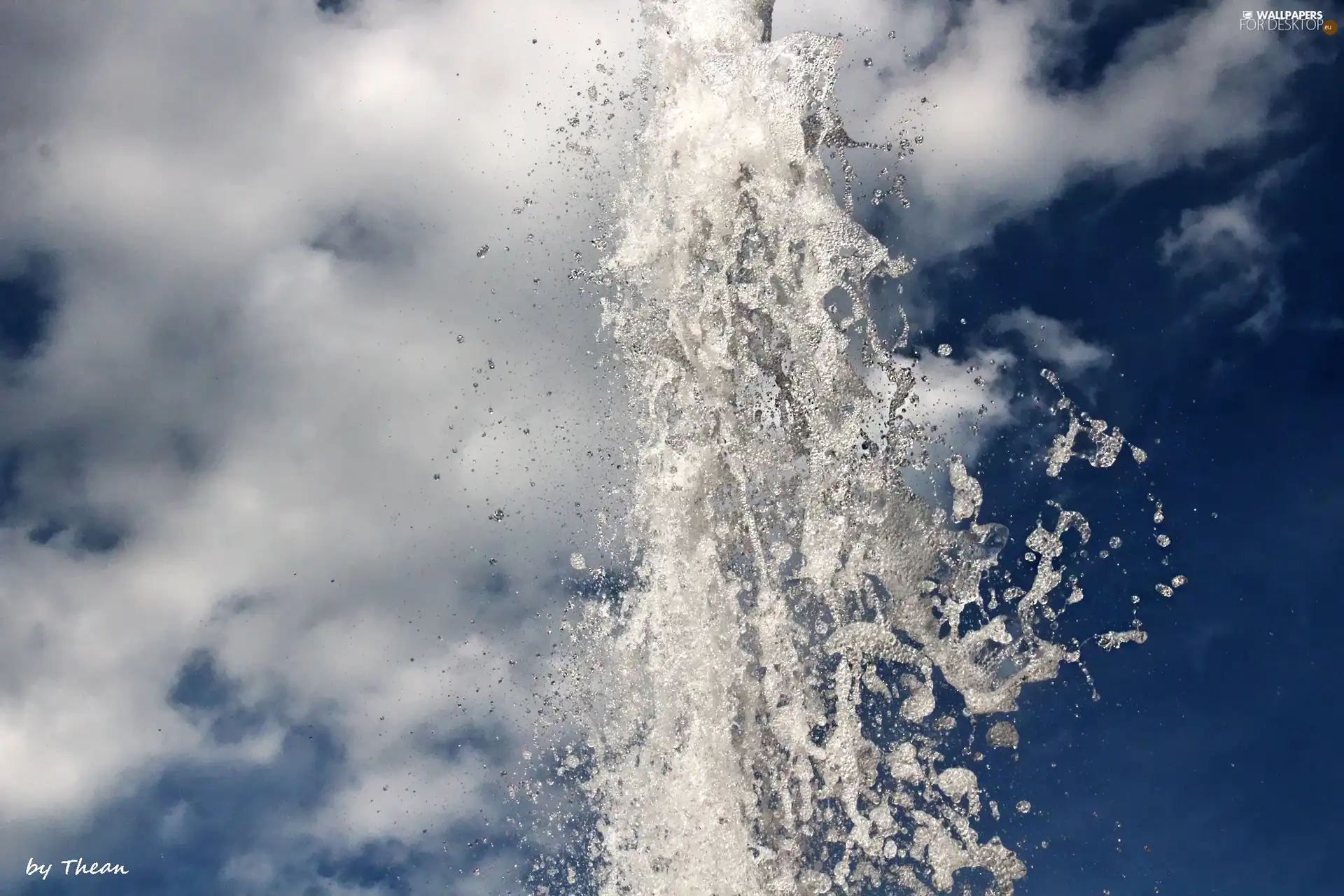 splashed, clouds, fountain, water