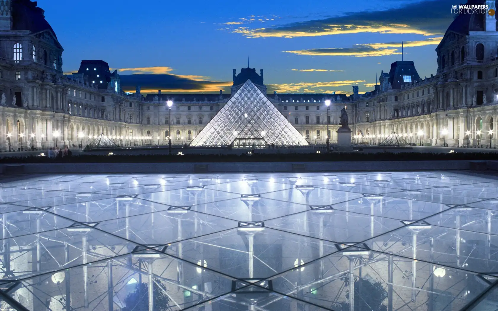 France, Louvre, Paris