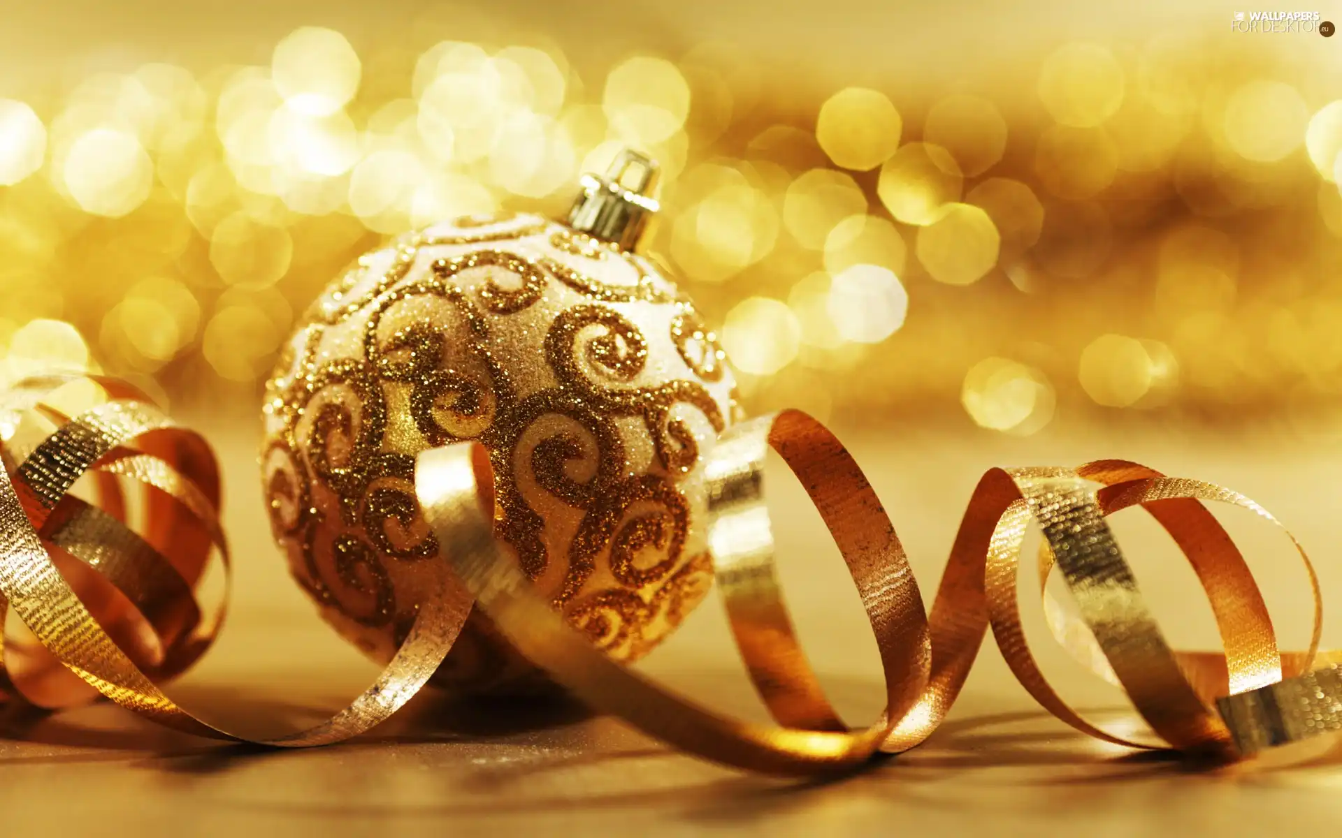 ribbon, bauble, Golden automobile