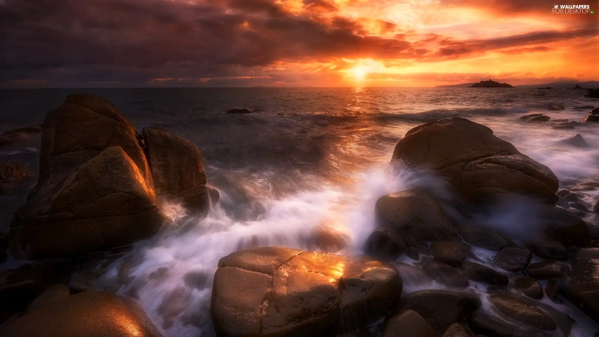 Stones, sea, Great Sunsets