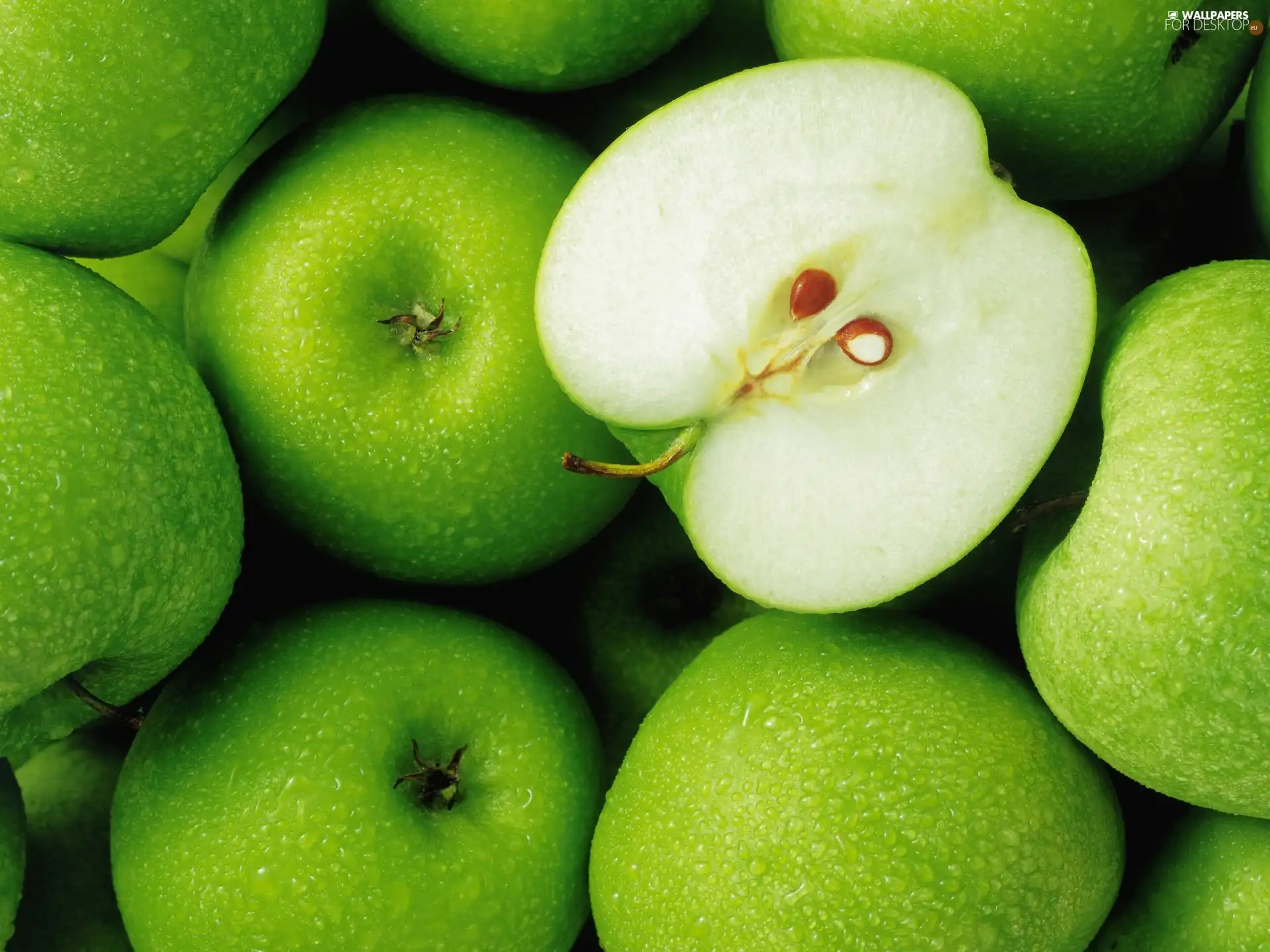 green ones, apples