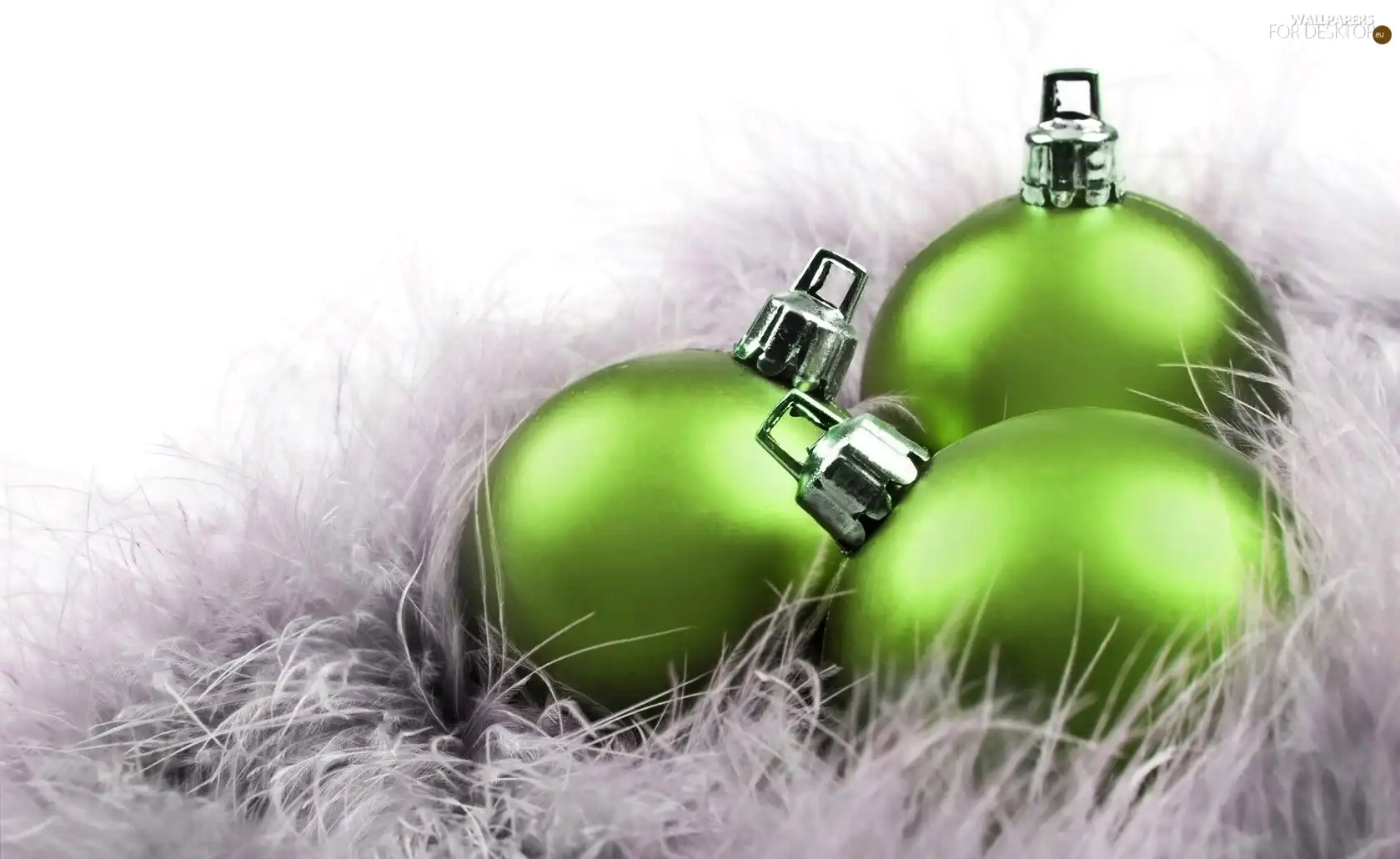 green ones, baubles