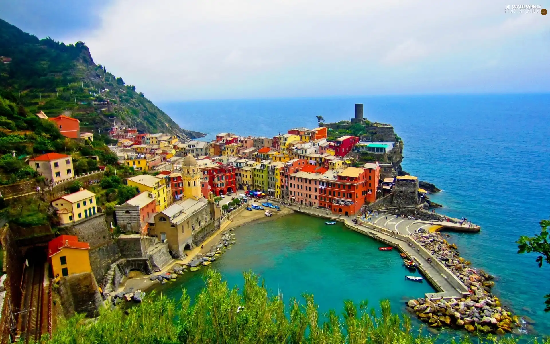 Gulf, Amalfi, Town