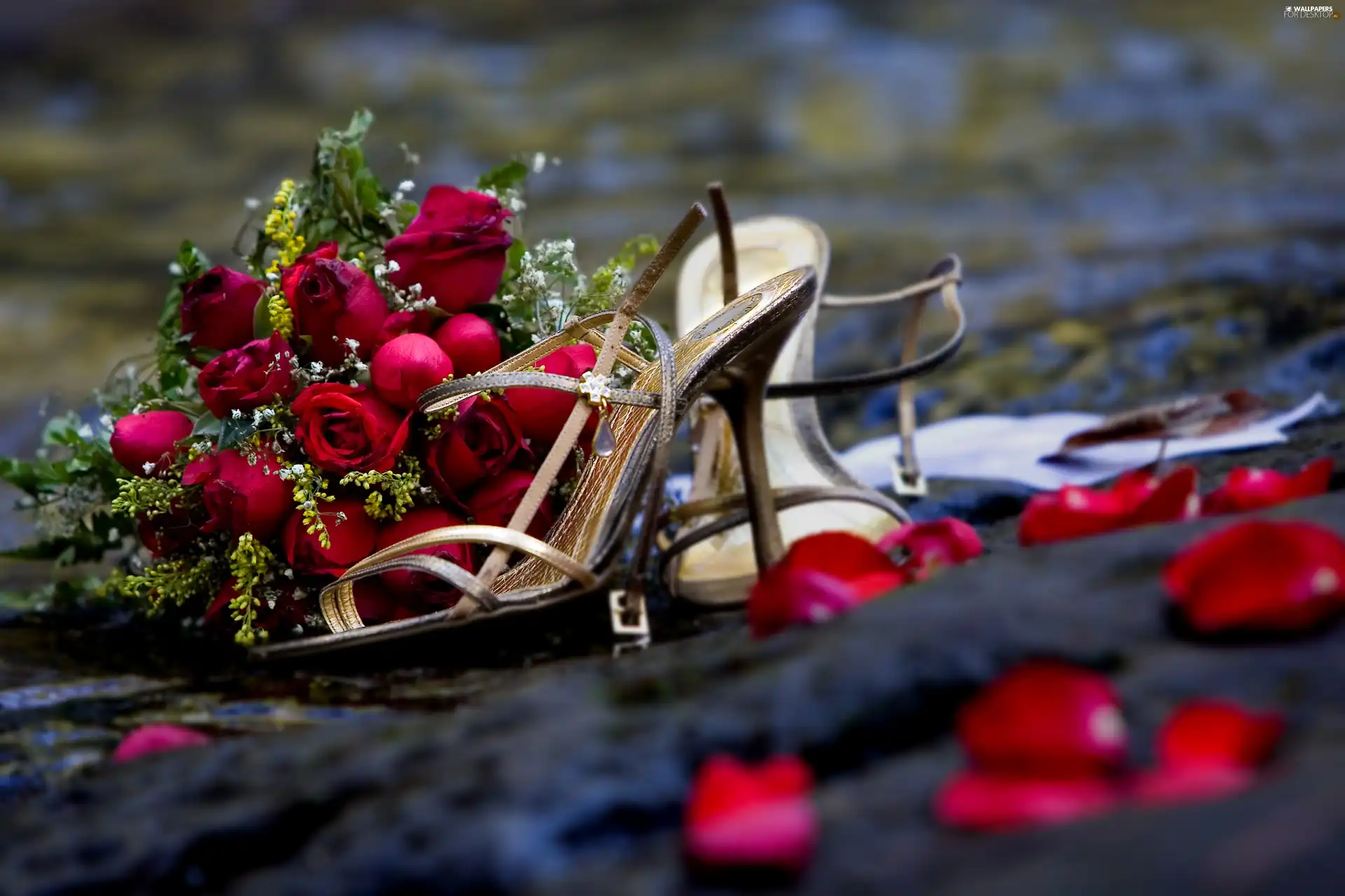 bouquet, heels