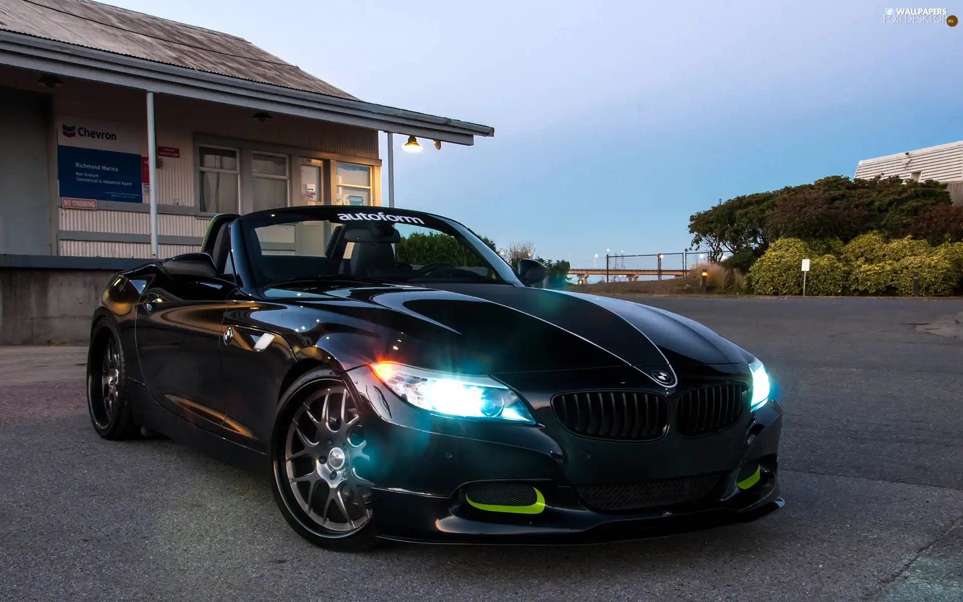 House, parking, BMW, Z4, Black