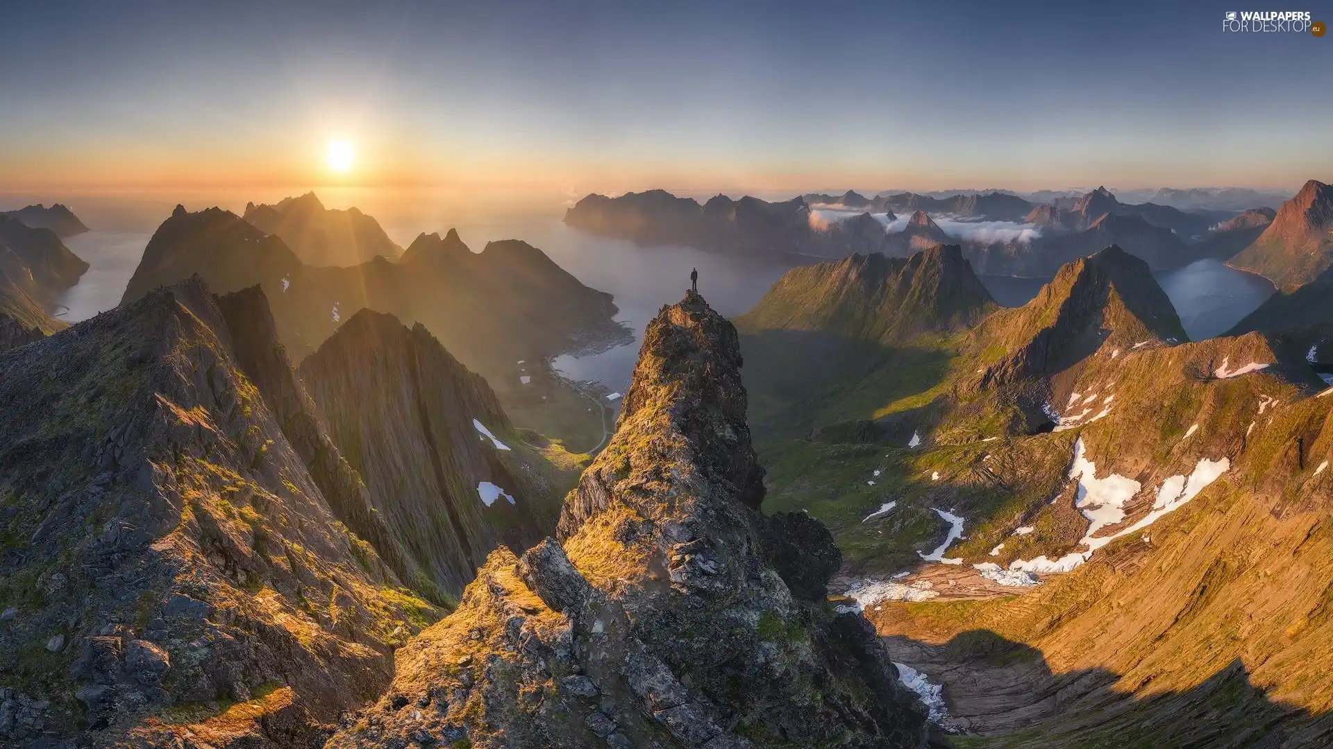 North Sea, Norway, Human, Sunrise, Mountains, Lofoten