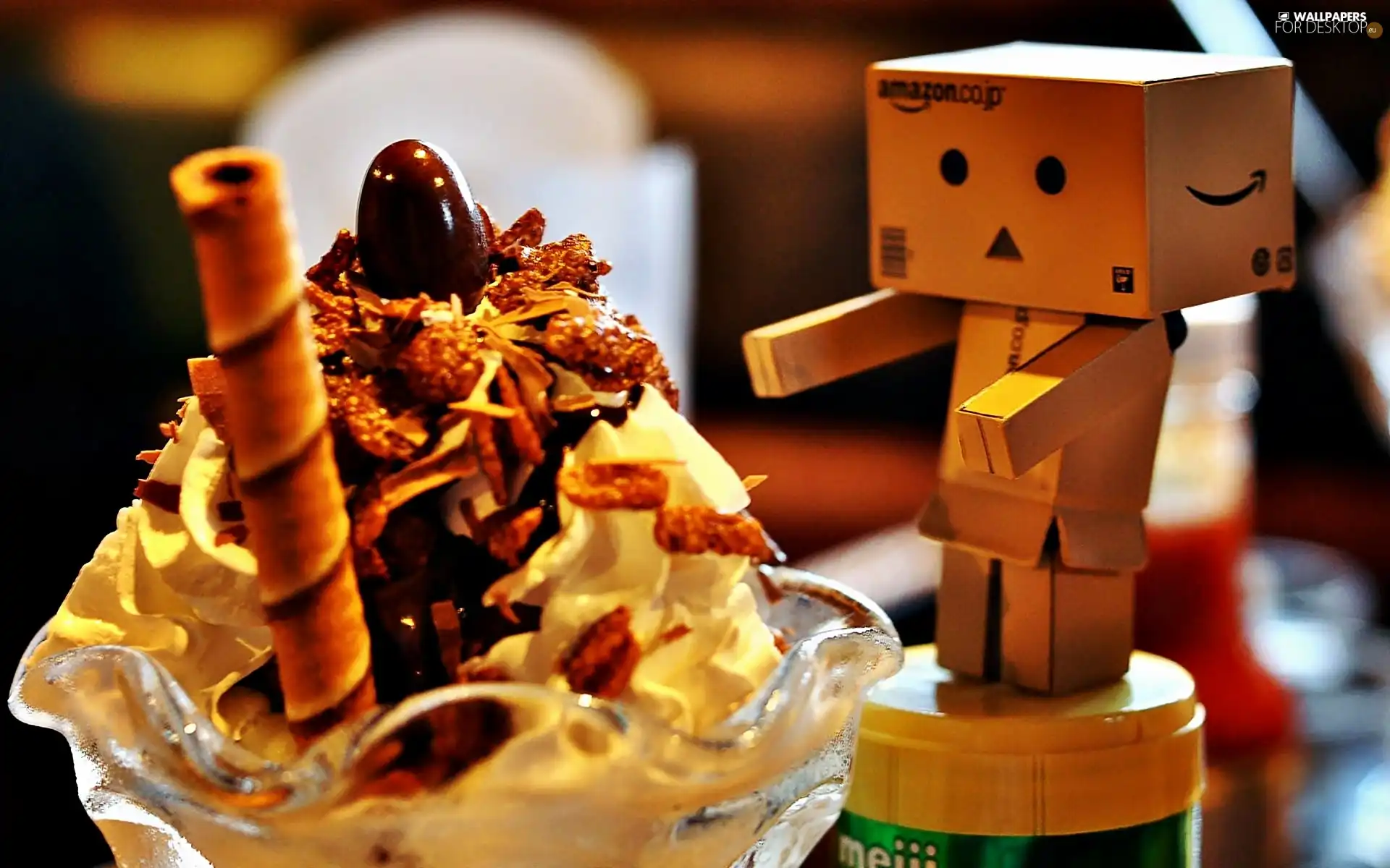 blur, Danbo, ice cream