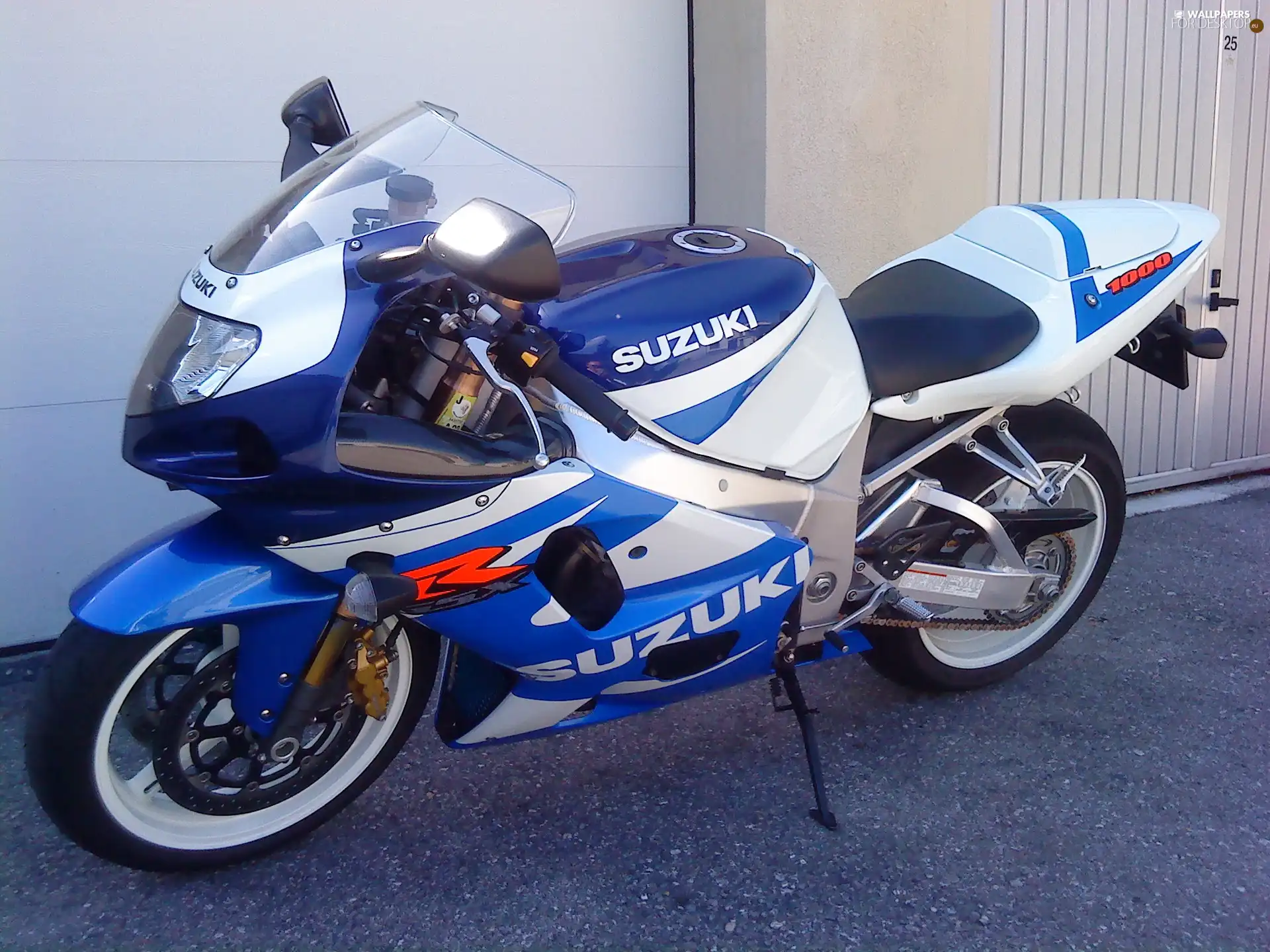 Suzuki GSXR 1000, K1 For desktop wallpapers 2048x1536