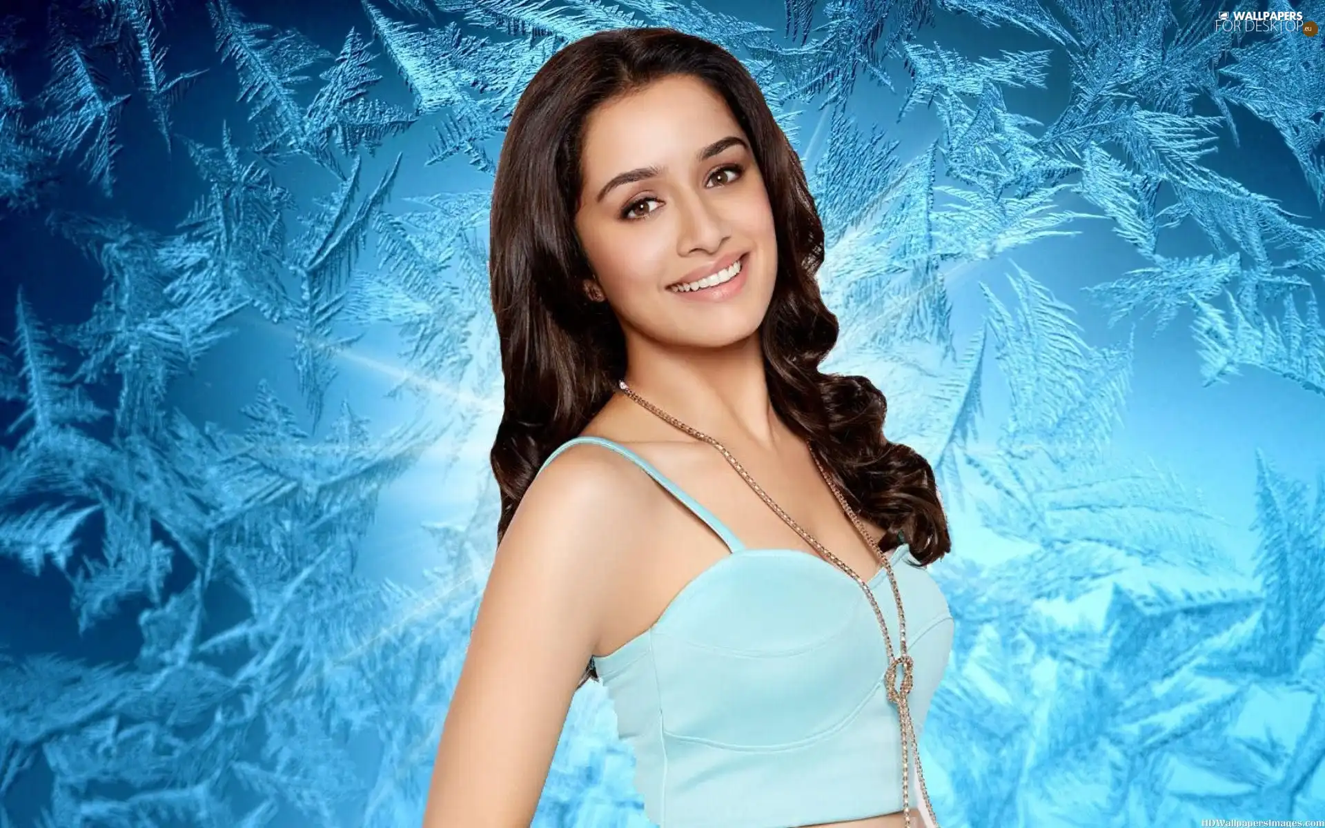 smiling, Shraddha Kapoor