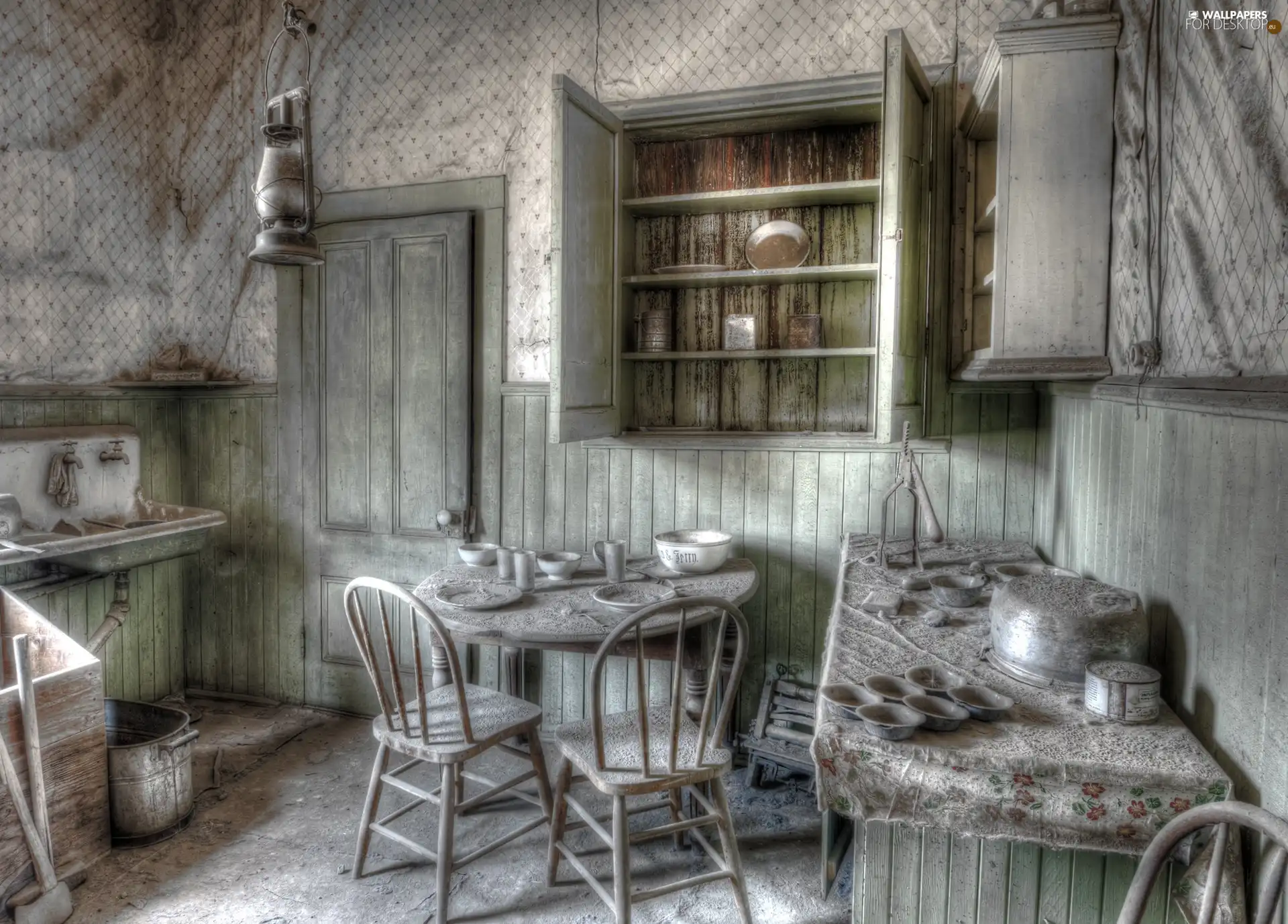 Uncared, Kitchen