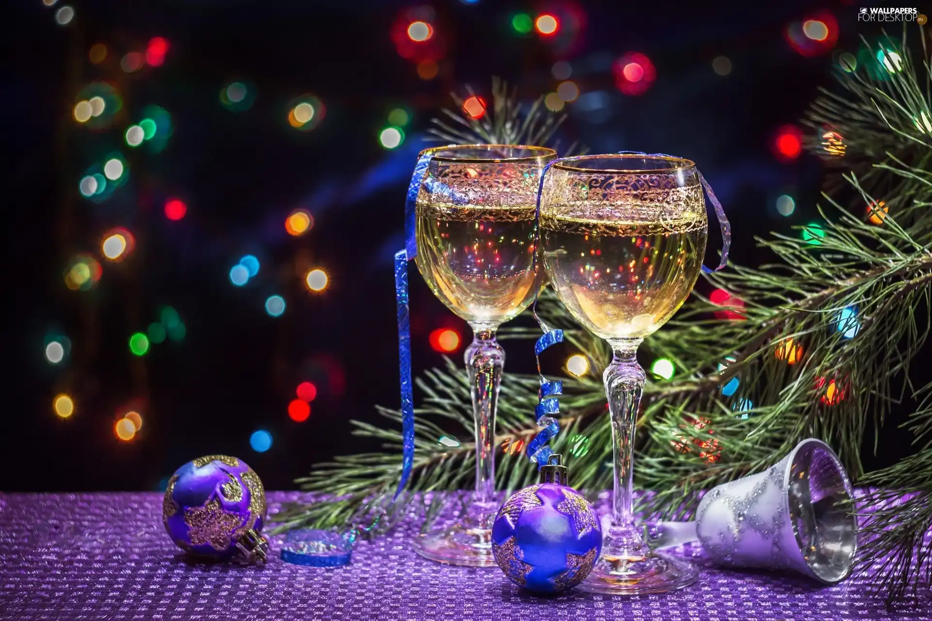 lights, bell, Two cars, Champagne, glasses, composition, Twigs, New Year