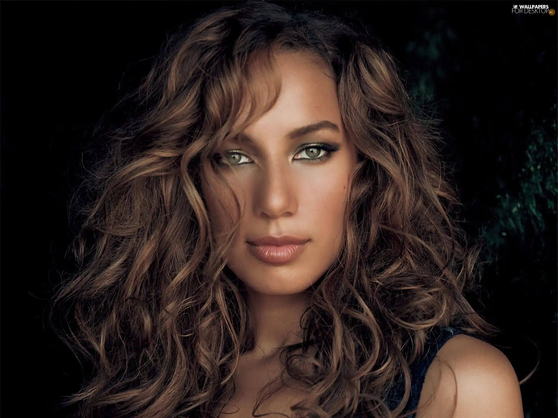 Leona Lewis, make-up