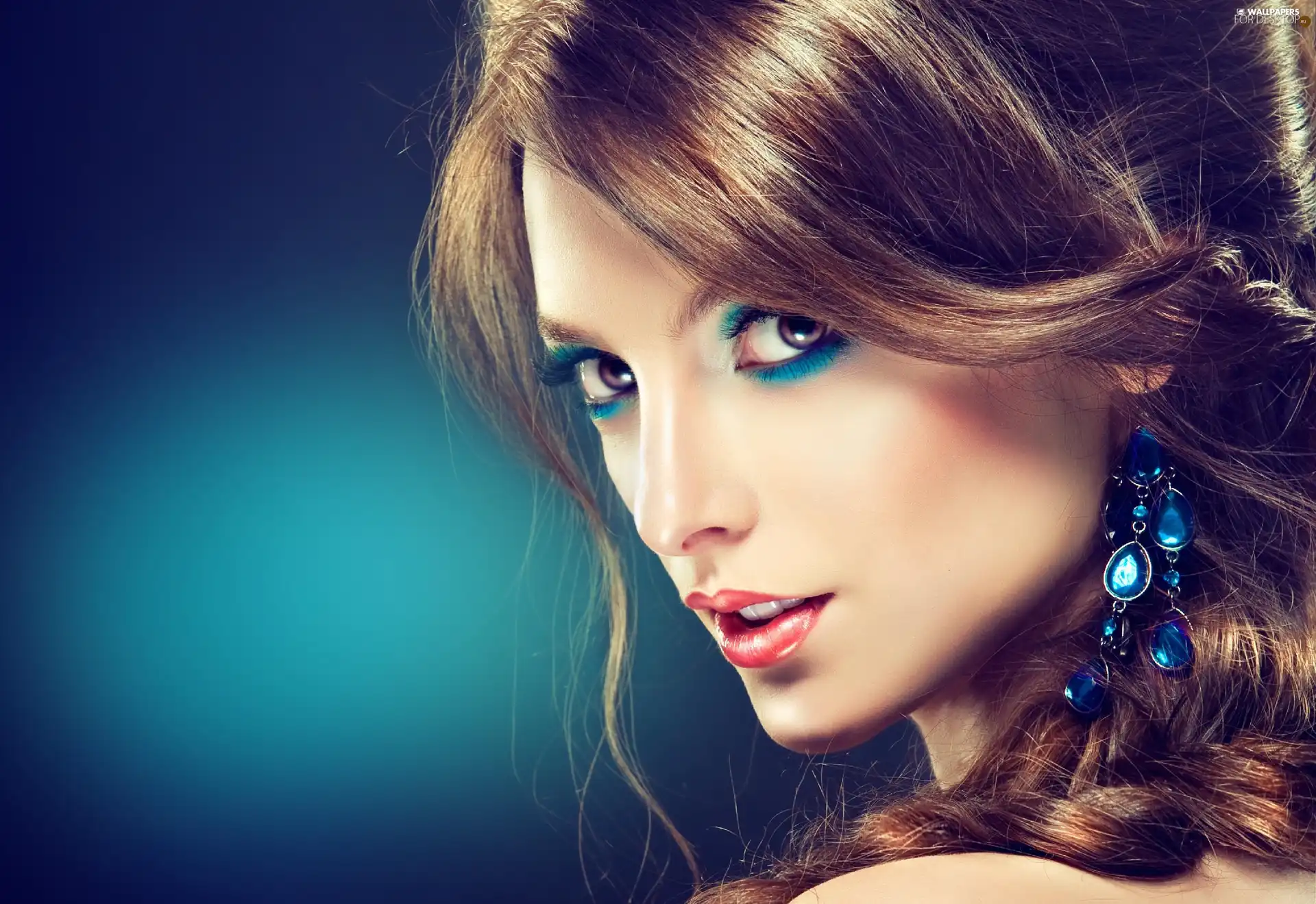 The look, Women, make-up