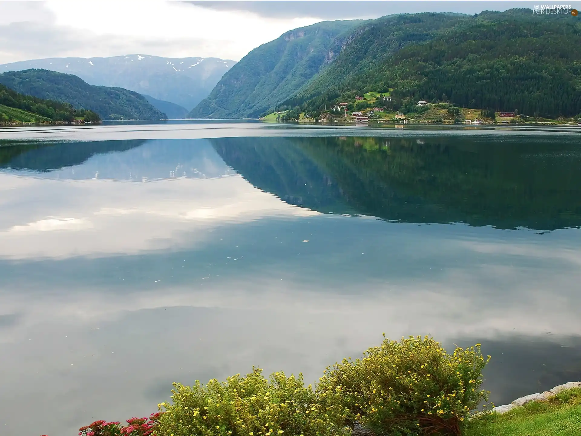 lake, Mountains