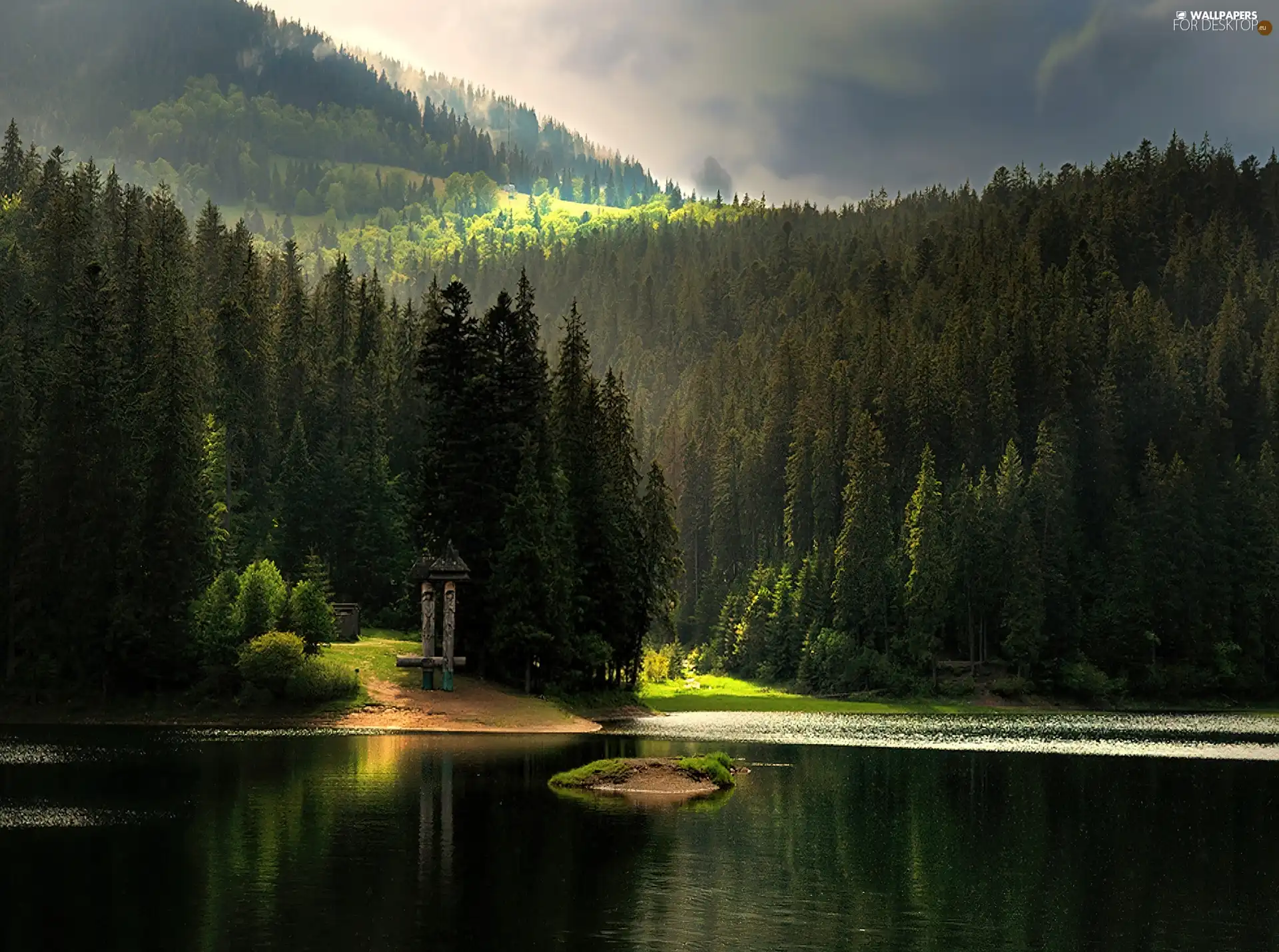 Mountains, lake, woods