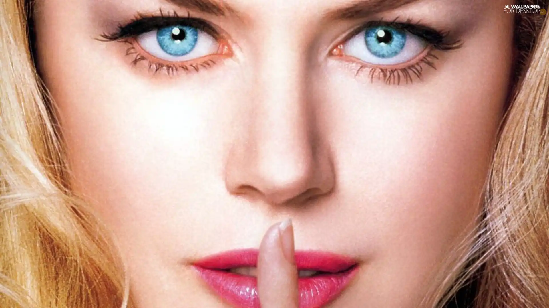 finger, face, Nicole Kidman