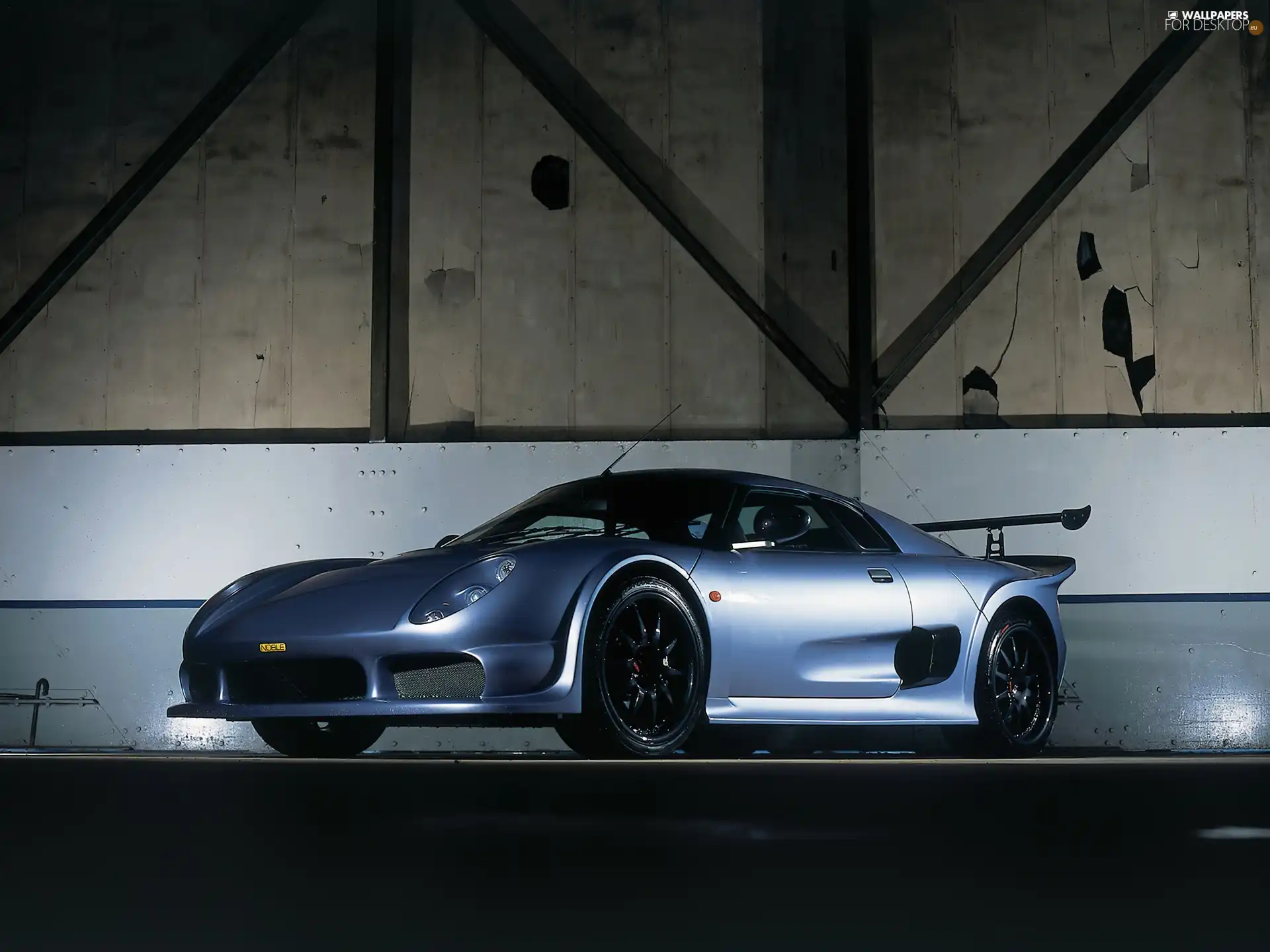 Noble M400