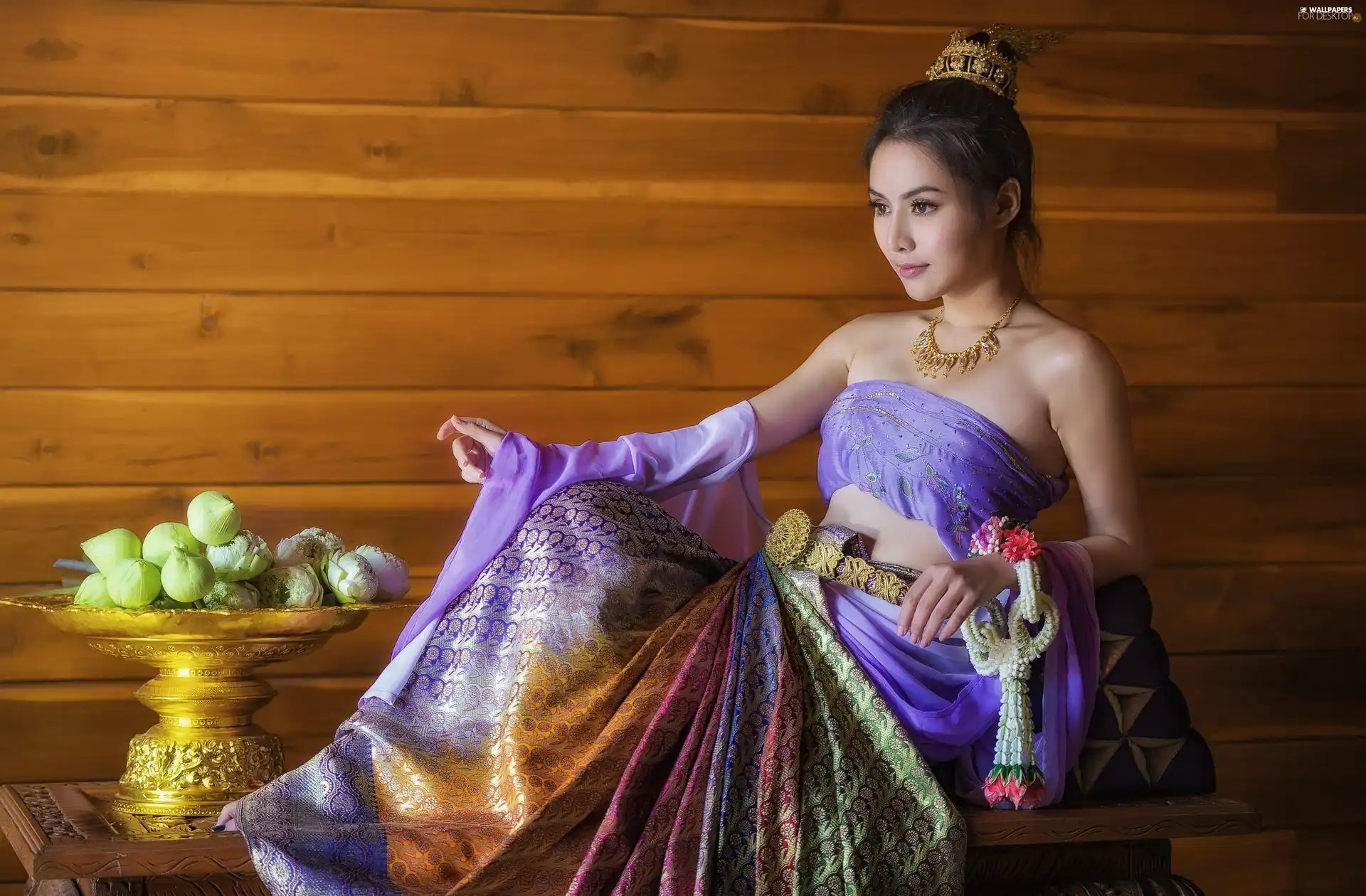 oriental, brunette, costume