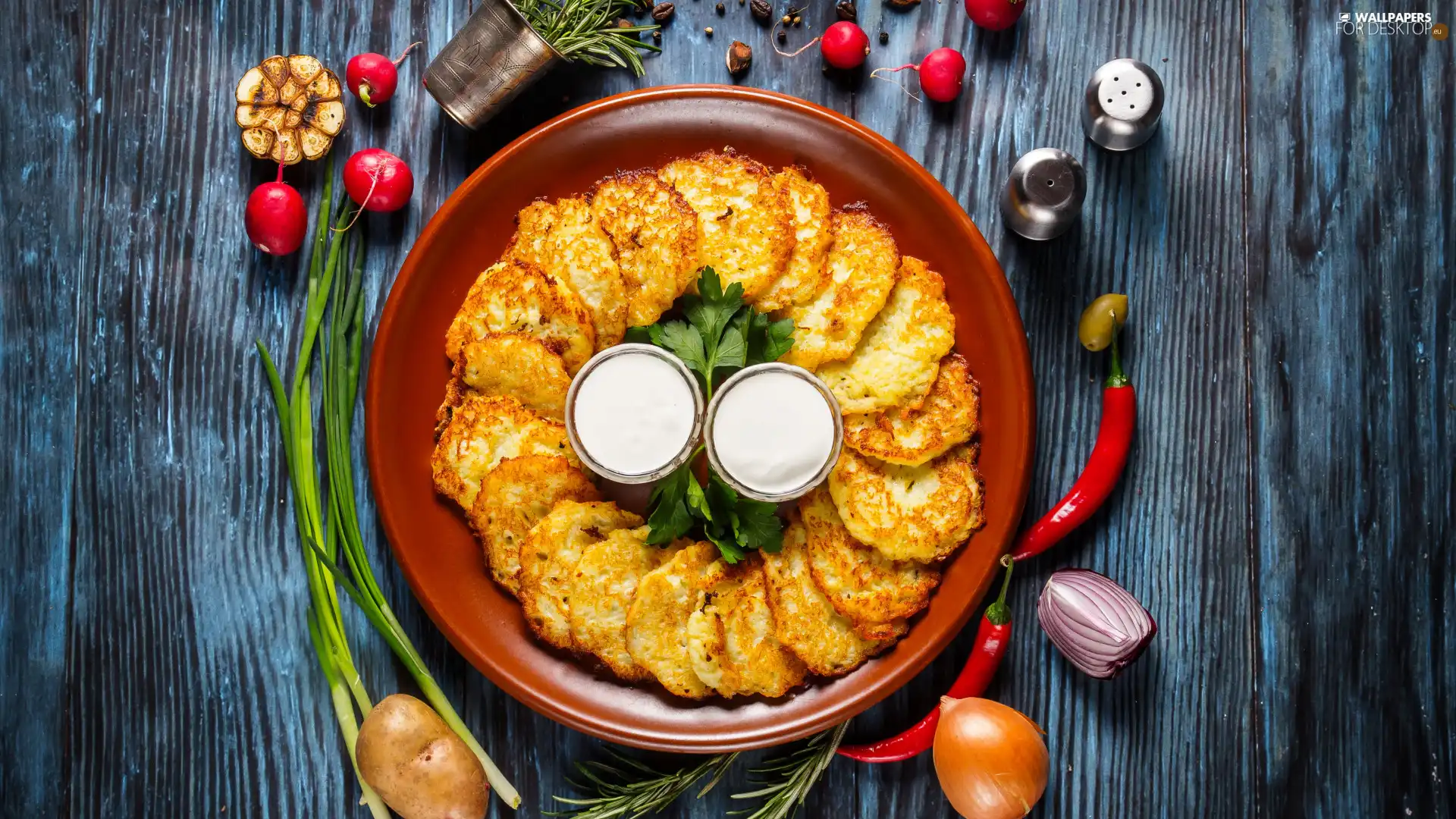 plate, food, pancakes, Potato, Chilies, spice, onion, chive, cream