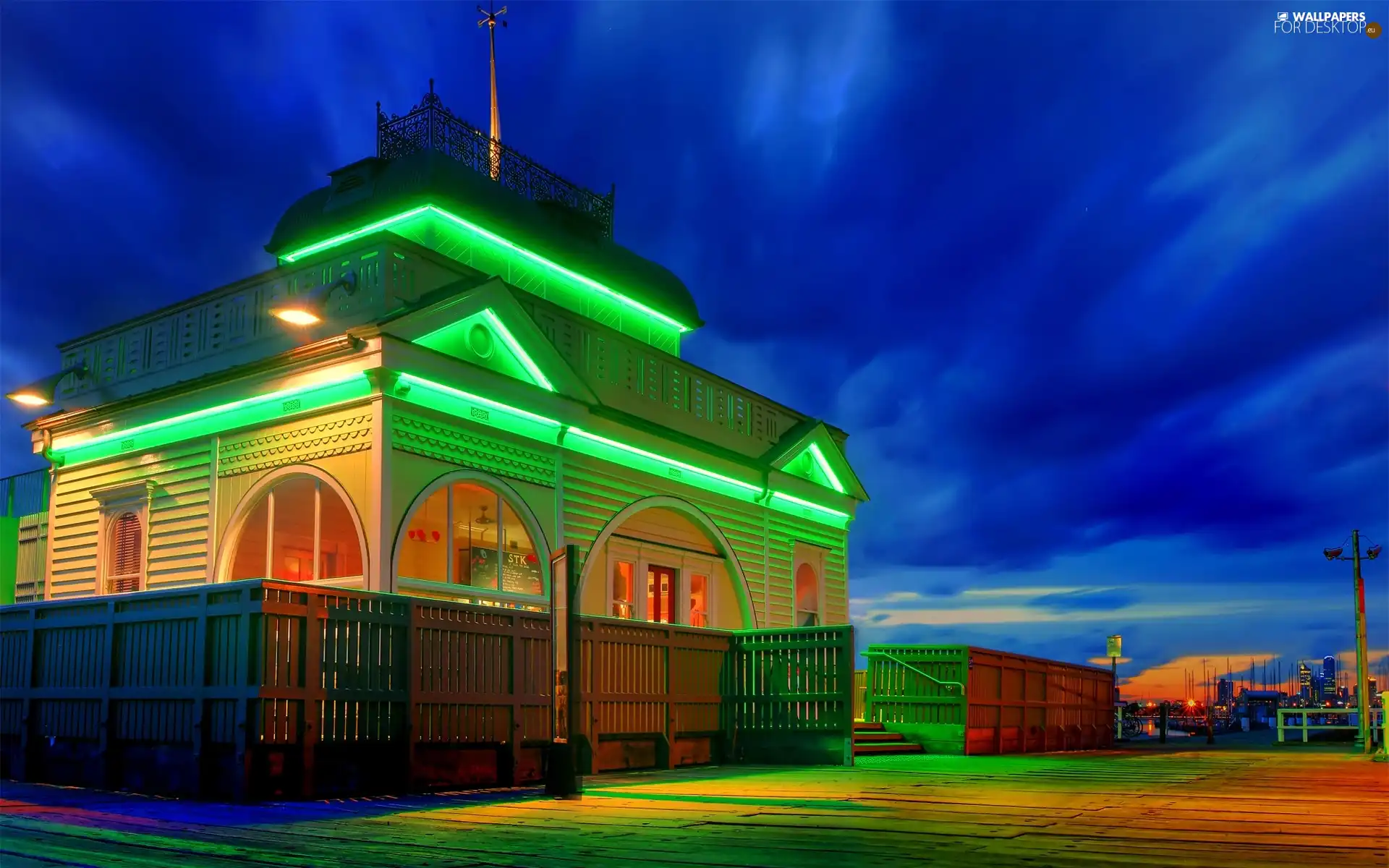 Platform, Home, lighting