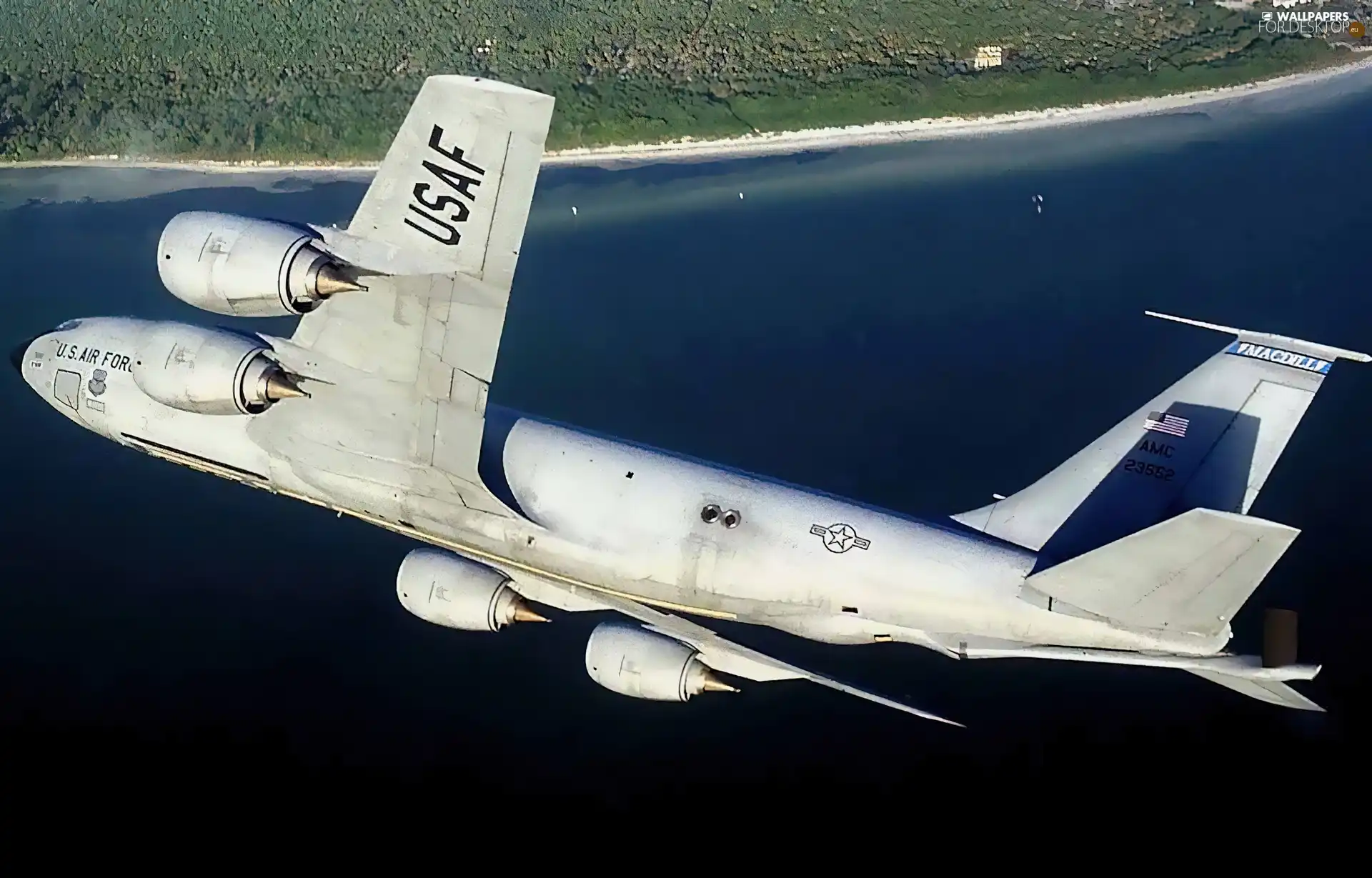 wings, Boeing KC-135R, return