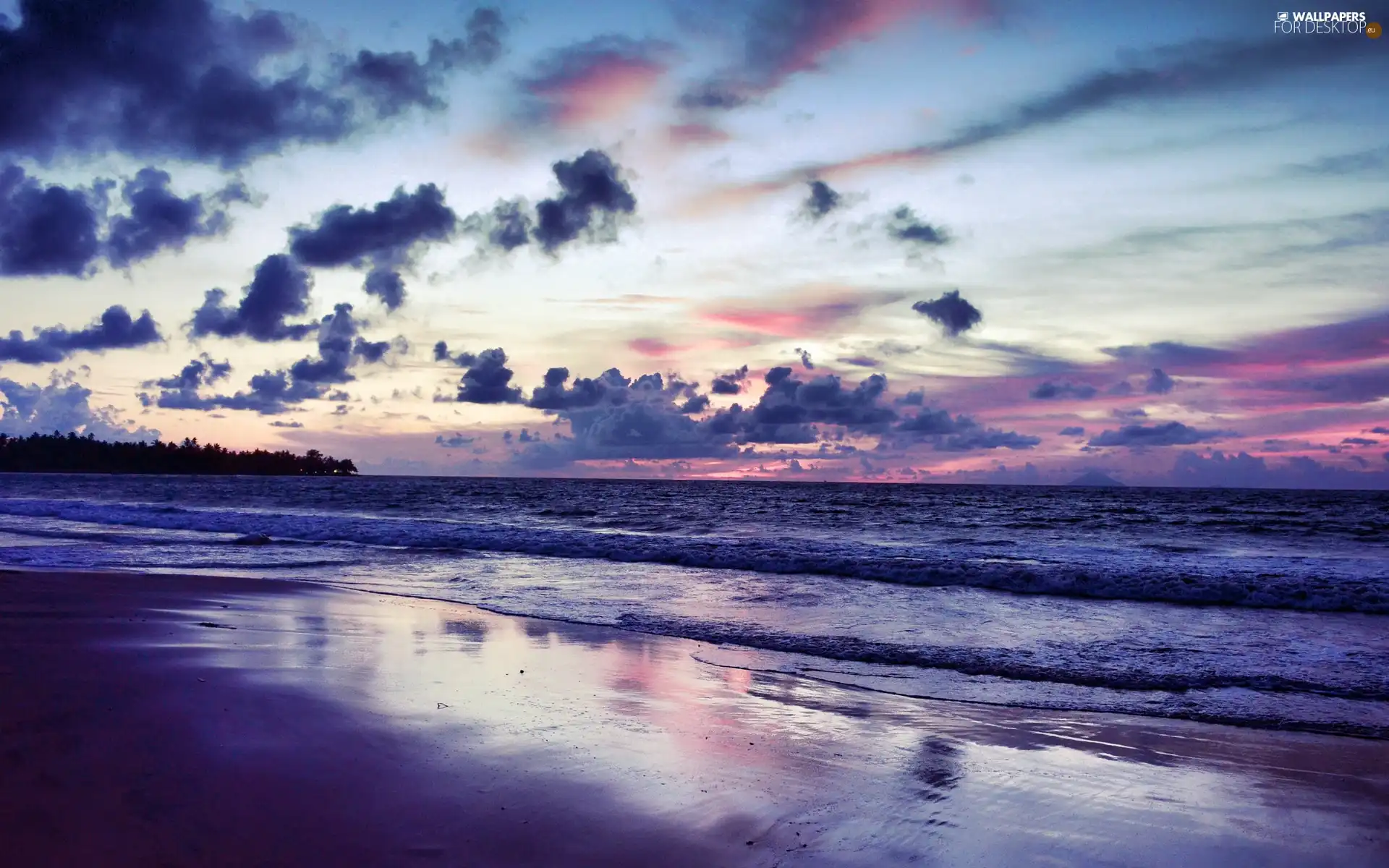 Beaches, Waves, sea, clouds